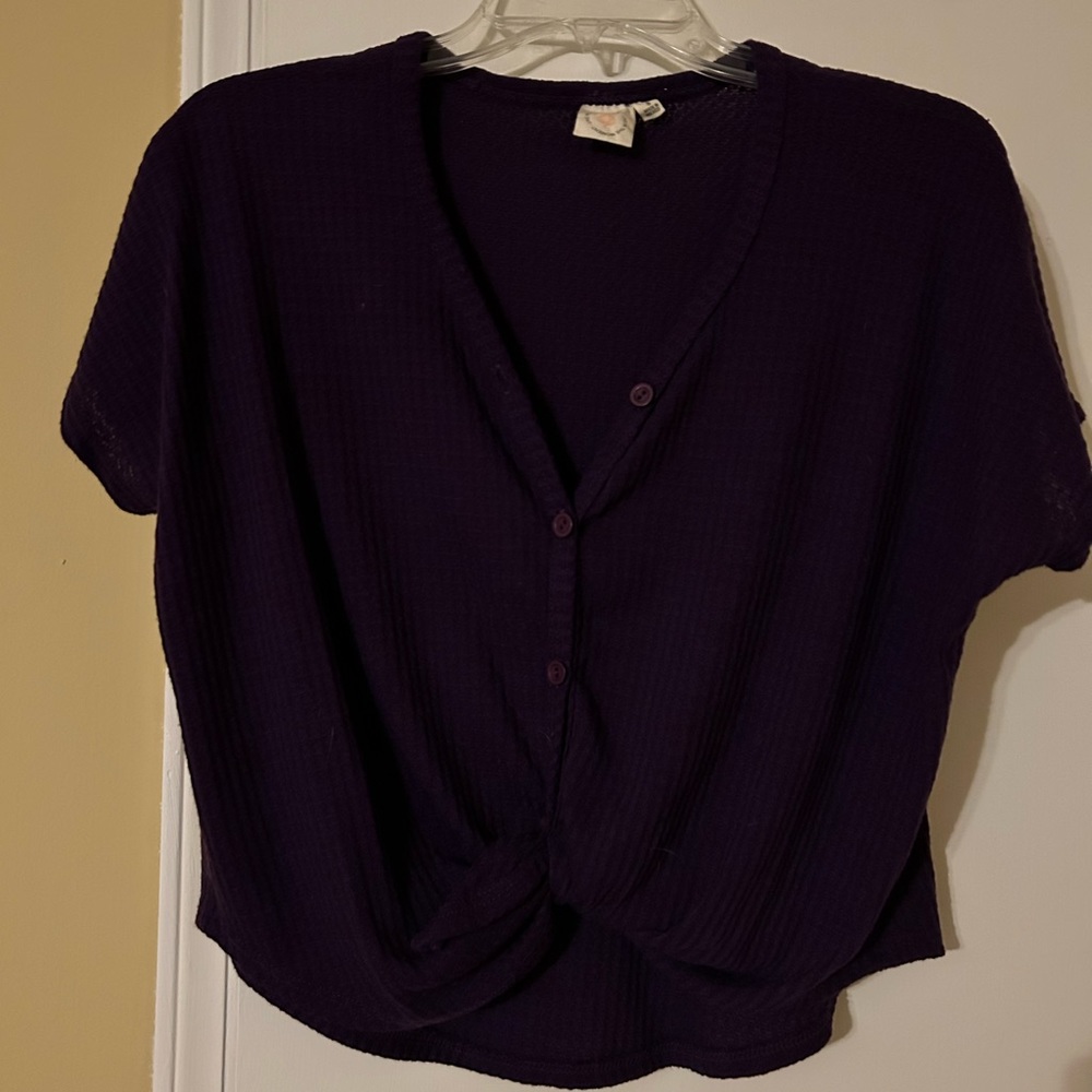 Dark purple cropped shirt